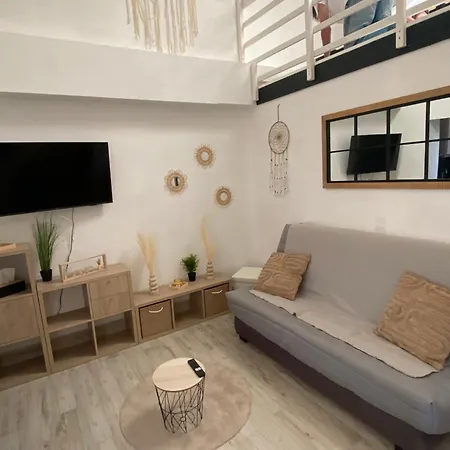 5 Places 300m De La Apartamento *